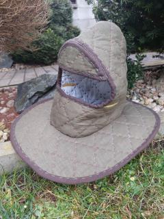 Kukla kosočtvercová s čelem